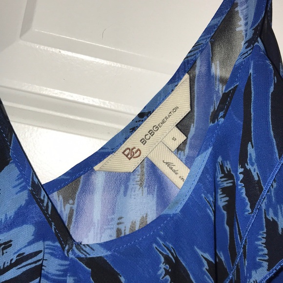 BCBGeneration top - Picture 2 of 4